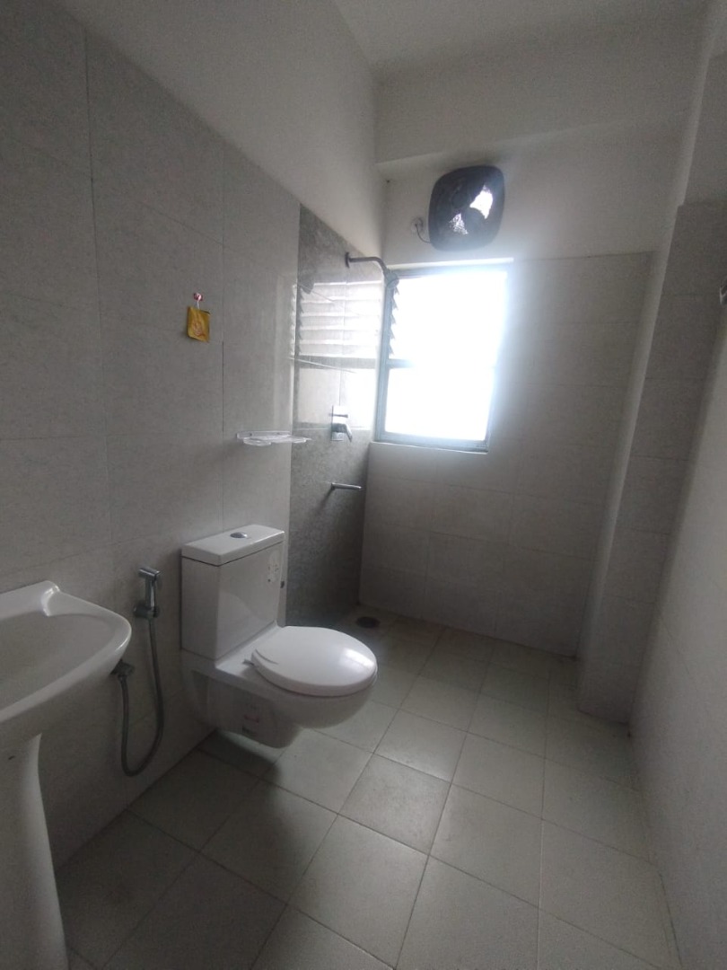 Unfurnished 4bhk in Soniya Complex, Lakhimi Path, Beltola Tiniali, Guwahati, Assam, India for Rent